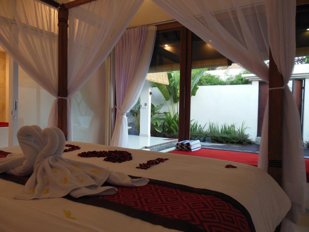 Hk Bali Villa Legian