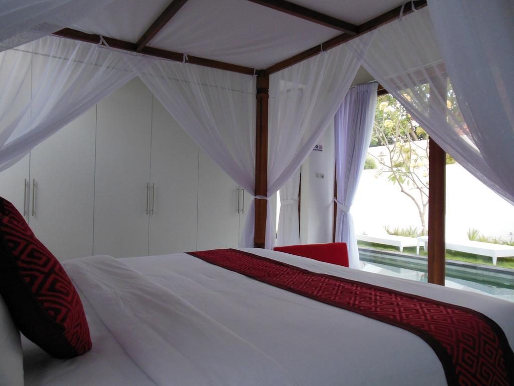 Villa Hk Bali Legian