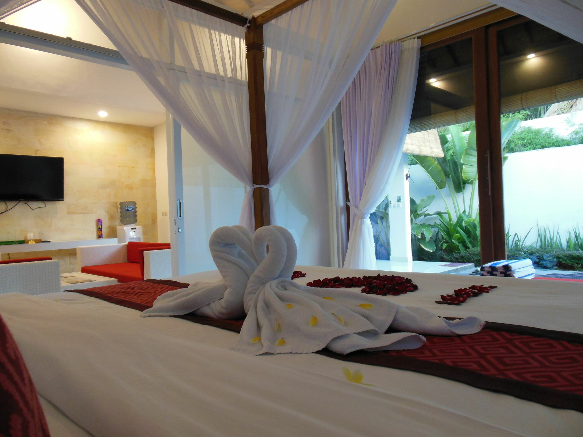 Villa Hk Bali Legian
